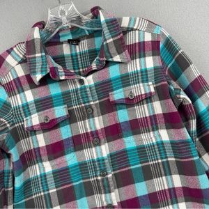 Patagonia Long Sleeved Fjord Flannel Shirt Womens 4 Organic Cotton Button Down